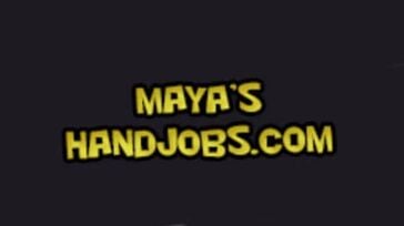 Maya´s Handjobs