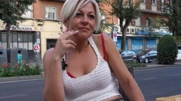 Sandra V